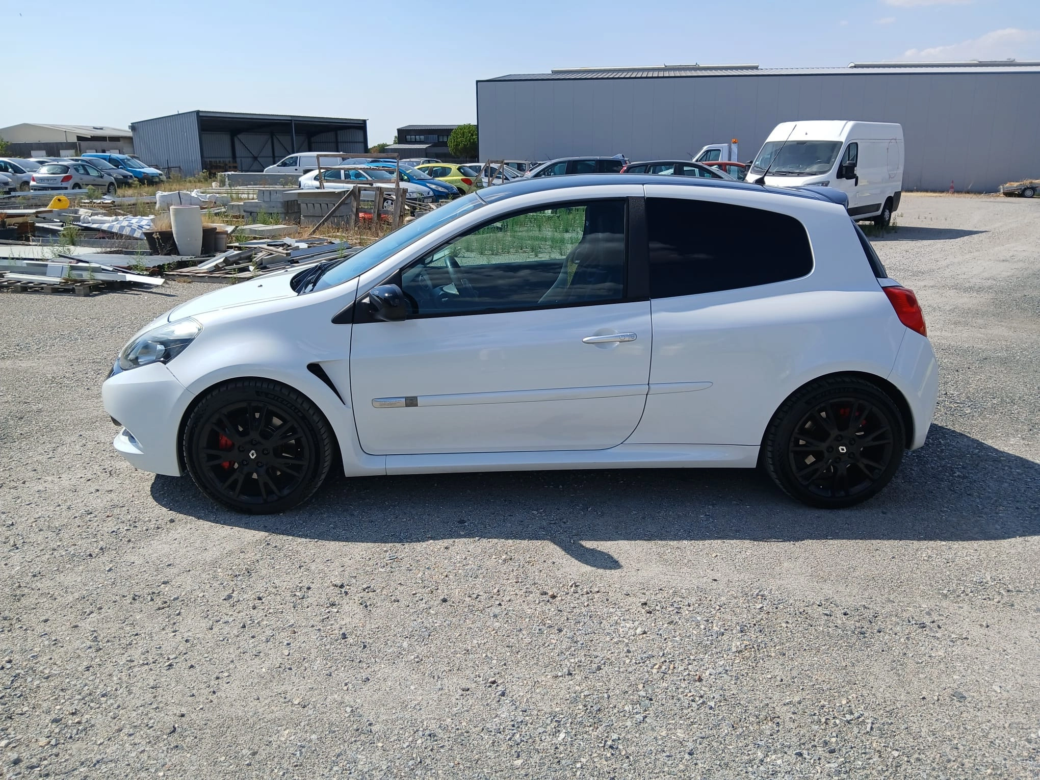 Renault Clio 2.0 200 RS / Garantie 12 mois — photo 2