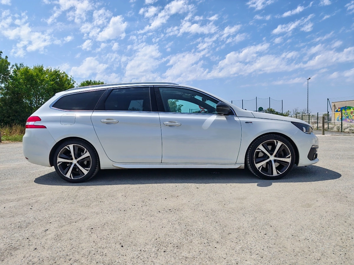 Peugeot 308 GENERATION-II SW 2.0 BLUEHDI 180 GT EAT8 12 mois Garanti GENERATION-II SW 2.0 BLUEHDI 180 GT EAT BVA START-STOP — photo 4