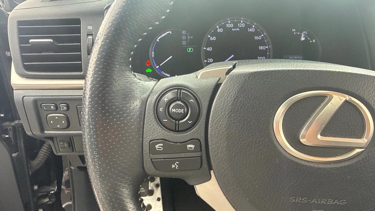 Lexus CT200H
