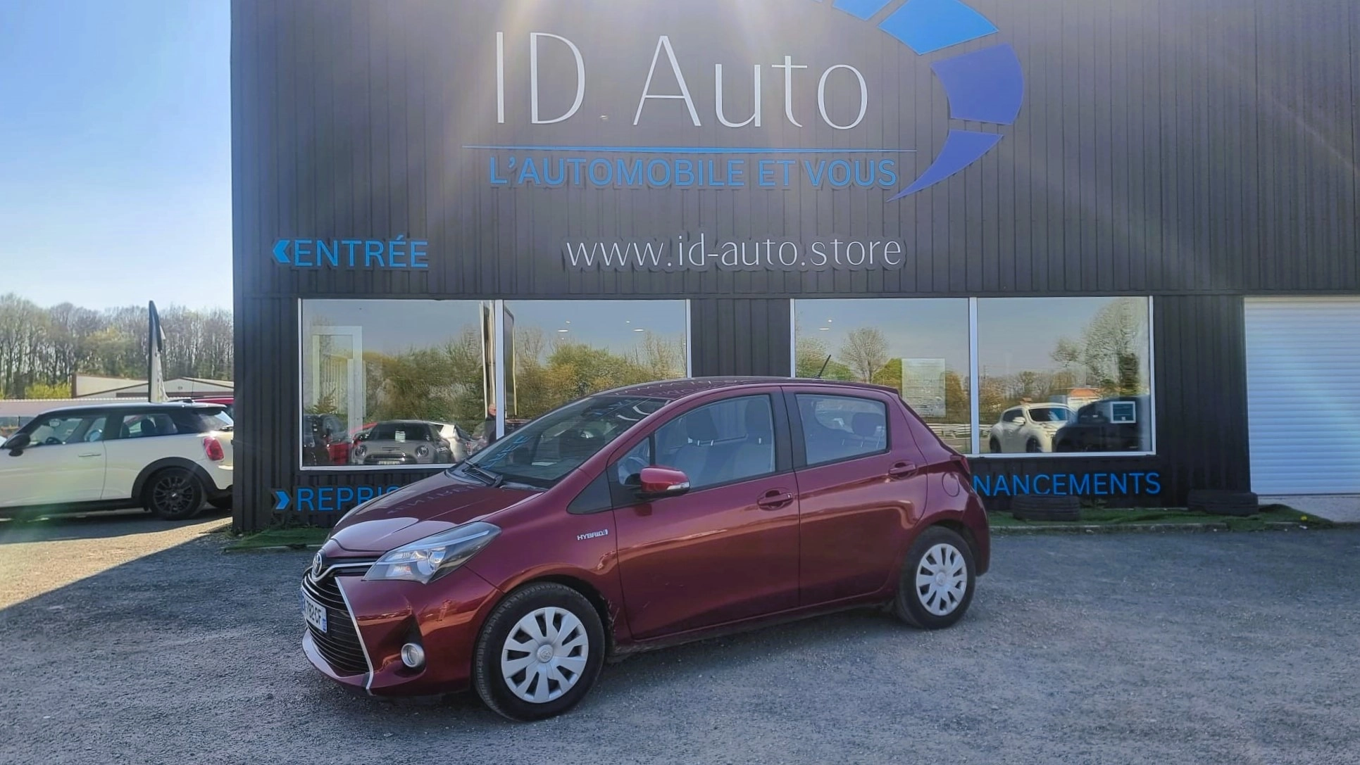 Voiture d'occasion Toyota Yaris en Vendée chez IDE AUTO