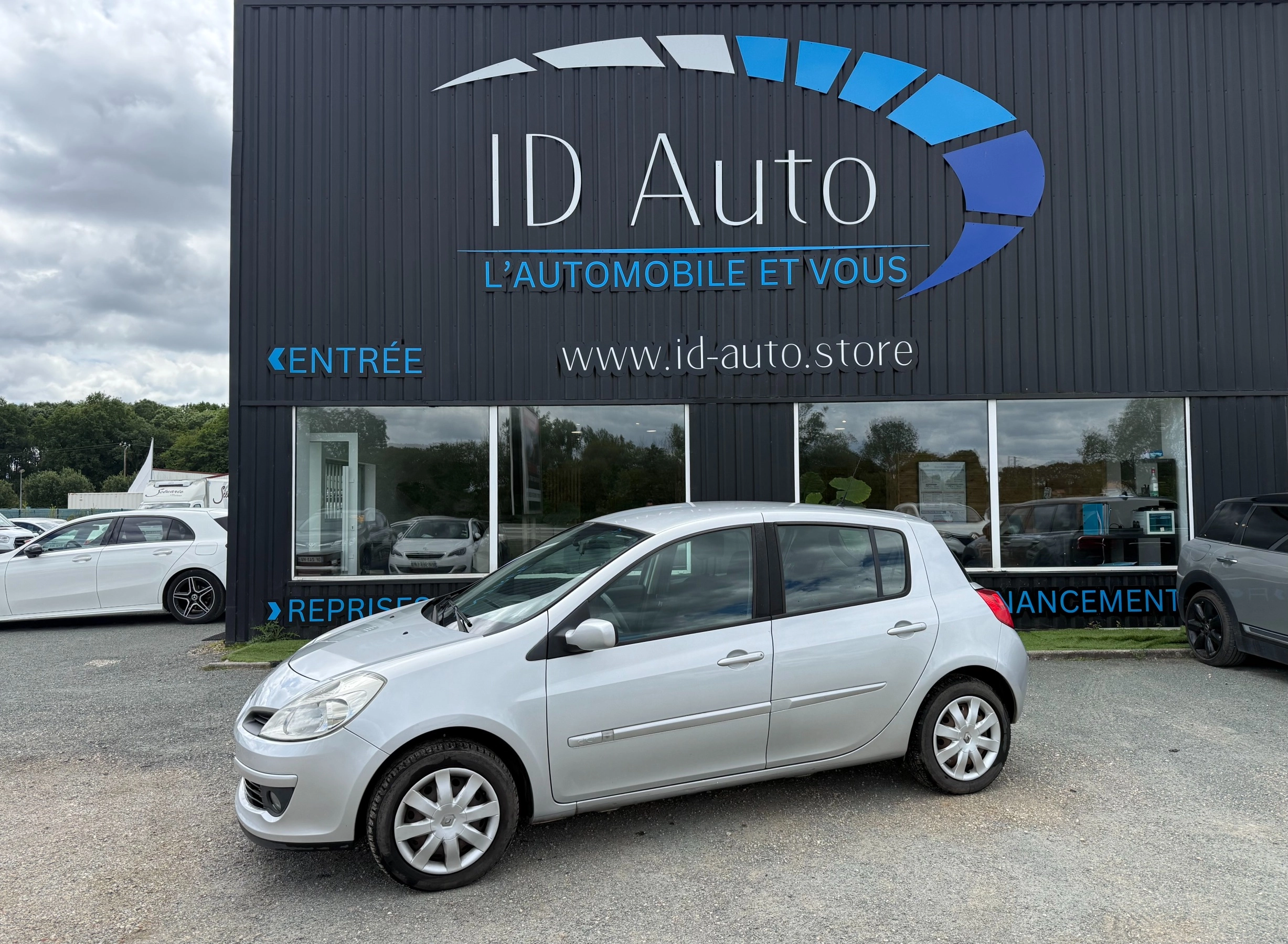 Renault Clio 1.5 DCI 85 CONFORT DYNAMIQUE GARANTIE 12 MOIS