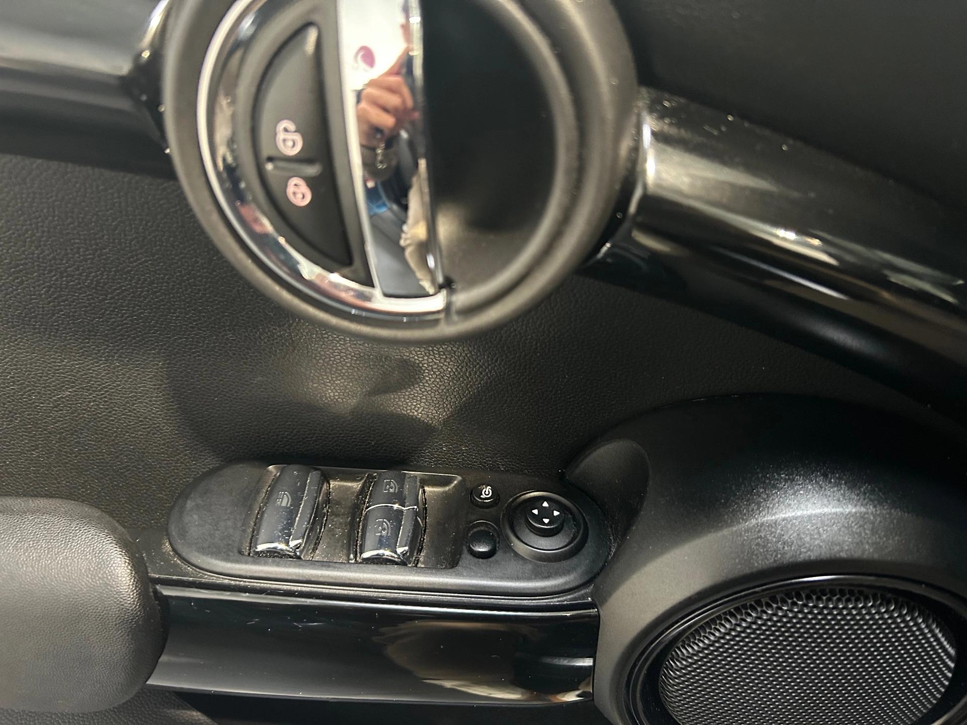 Mini Cabrio
