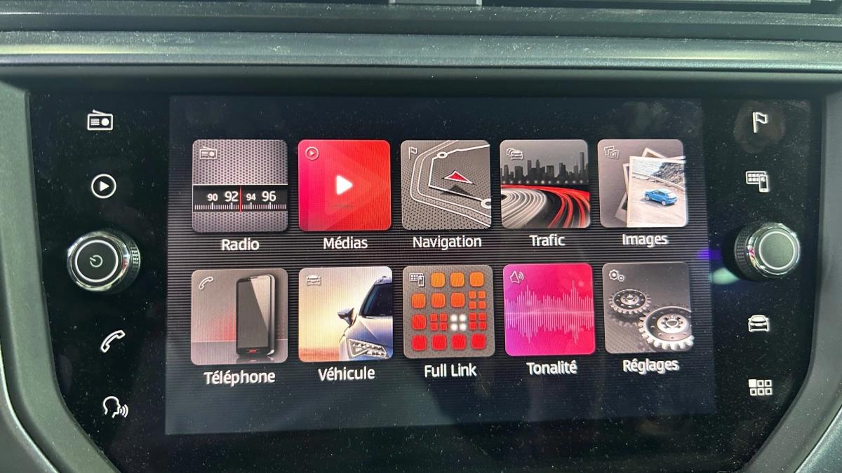 Seat Arona