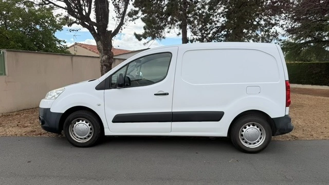 Peugeot Partner L1 H1 / Garantie 12 mois COMBI 1.6 HDI 90 — photo 2