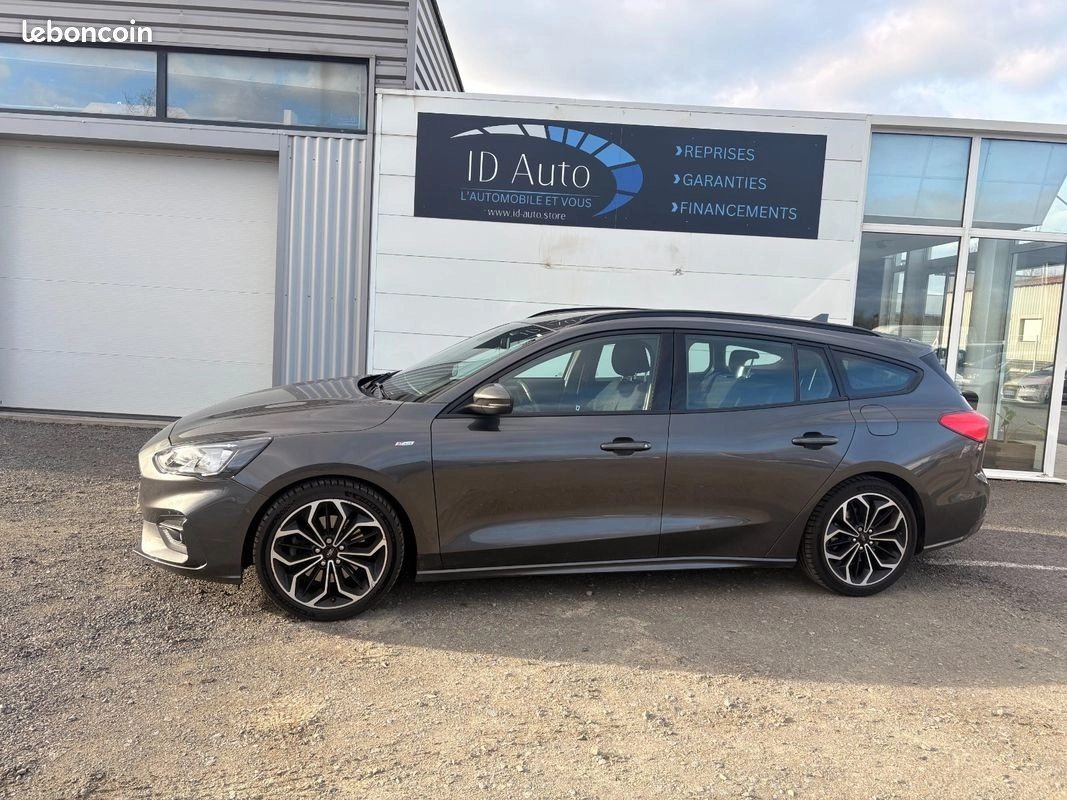Ford Focus BREAK 1.5 ECOBOOST 180 ST-LINE BVA GARANTIE 12 MOIS — photo 2