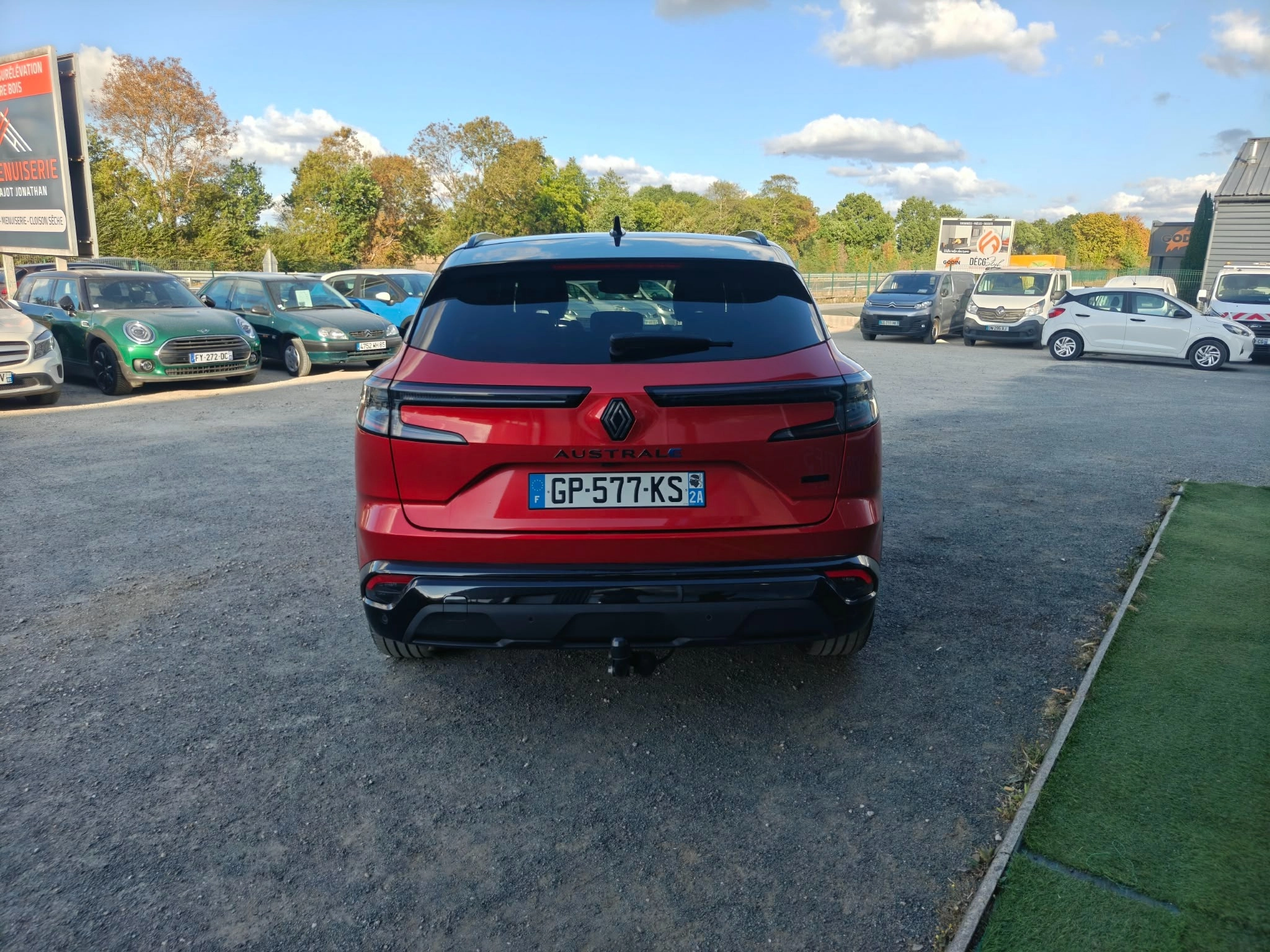 Renault Austral 1.2 E-TECH 200H 130 FULL-HYBRID HYBRID 1.7KWH ICONIC ESPRIT ALPINE BVA — photo 4