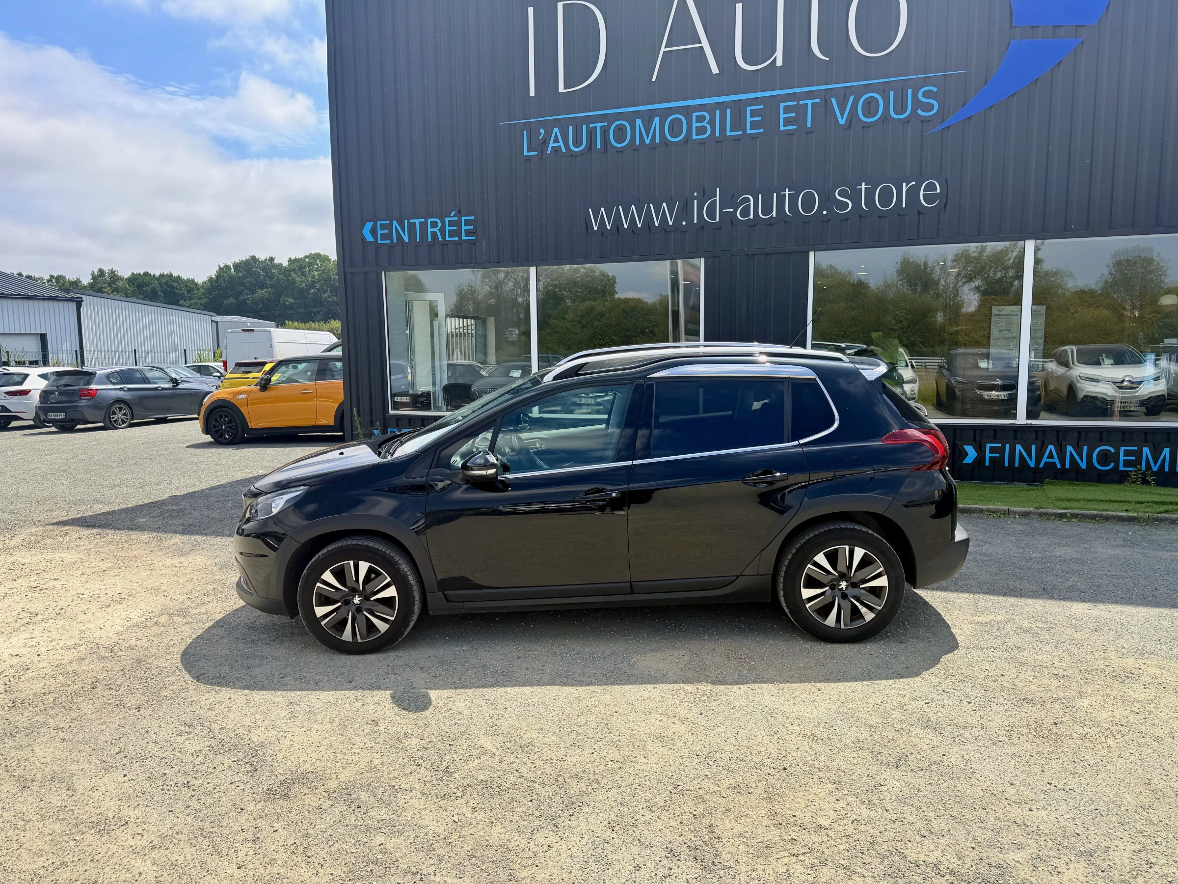 Peugeot 2008 GENERATION-I 1.5 BLUEHDI 120 ALLURE EAT BVA START-STOP — photo 2