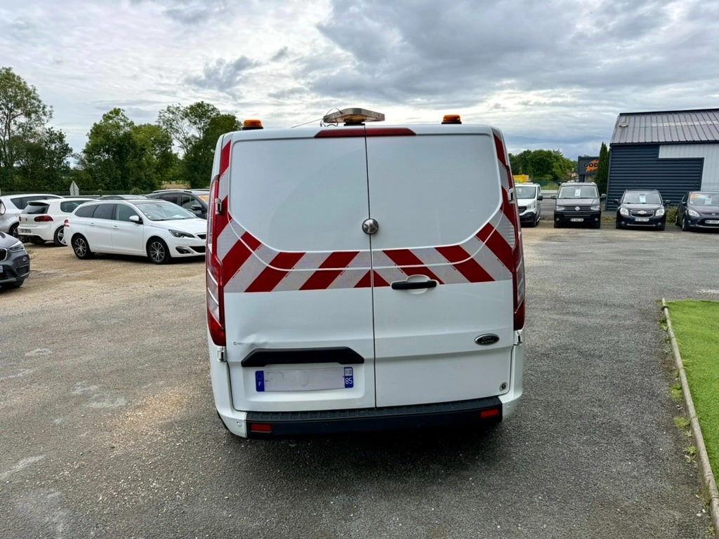 Ford Transit Custom COMBI 320 2.0 ECOBLUE 130 L1H1 COURT PC-TN TREND BUSINESS — photo 4