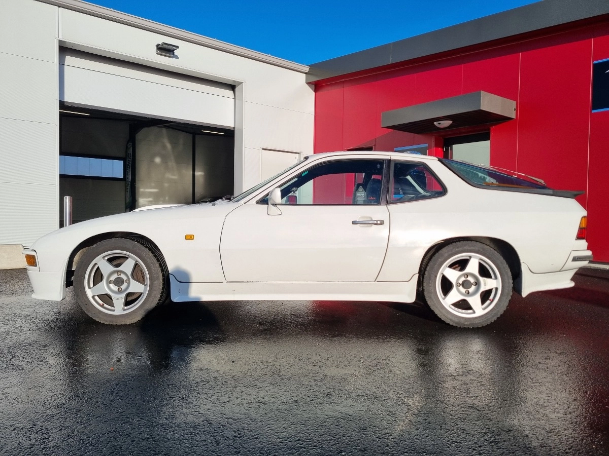 Porsche 924 2.0 125  Targa, Garanti 1 an, En parfait état de présentation — photo 2