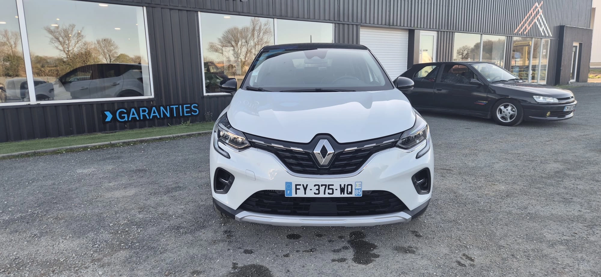 Renault Captur — photo 3