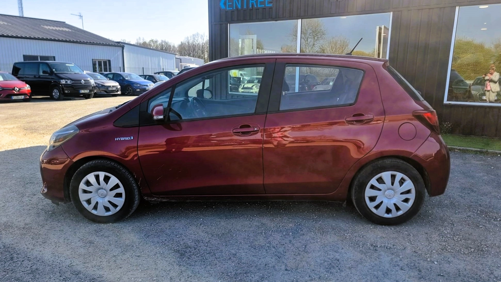 Toyota Yaris — photo 3