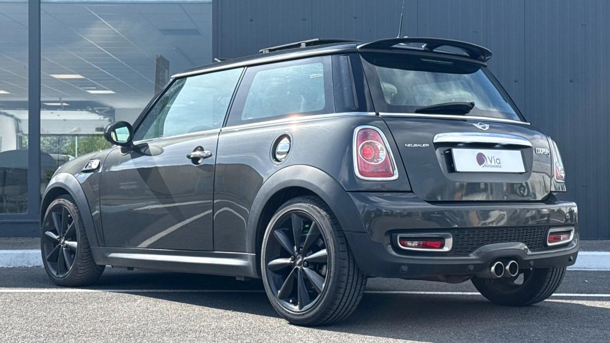 Mini Mini