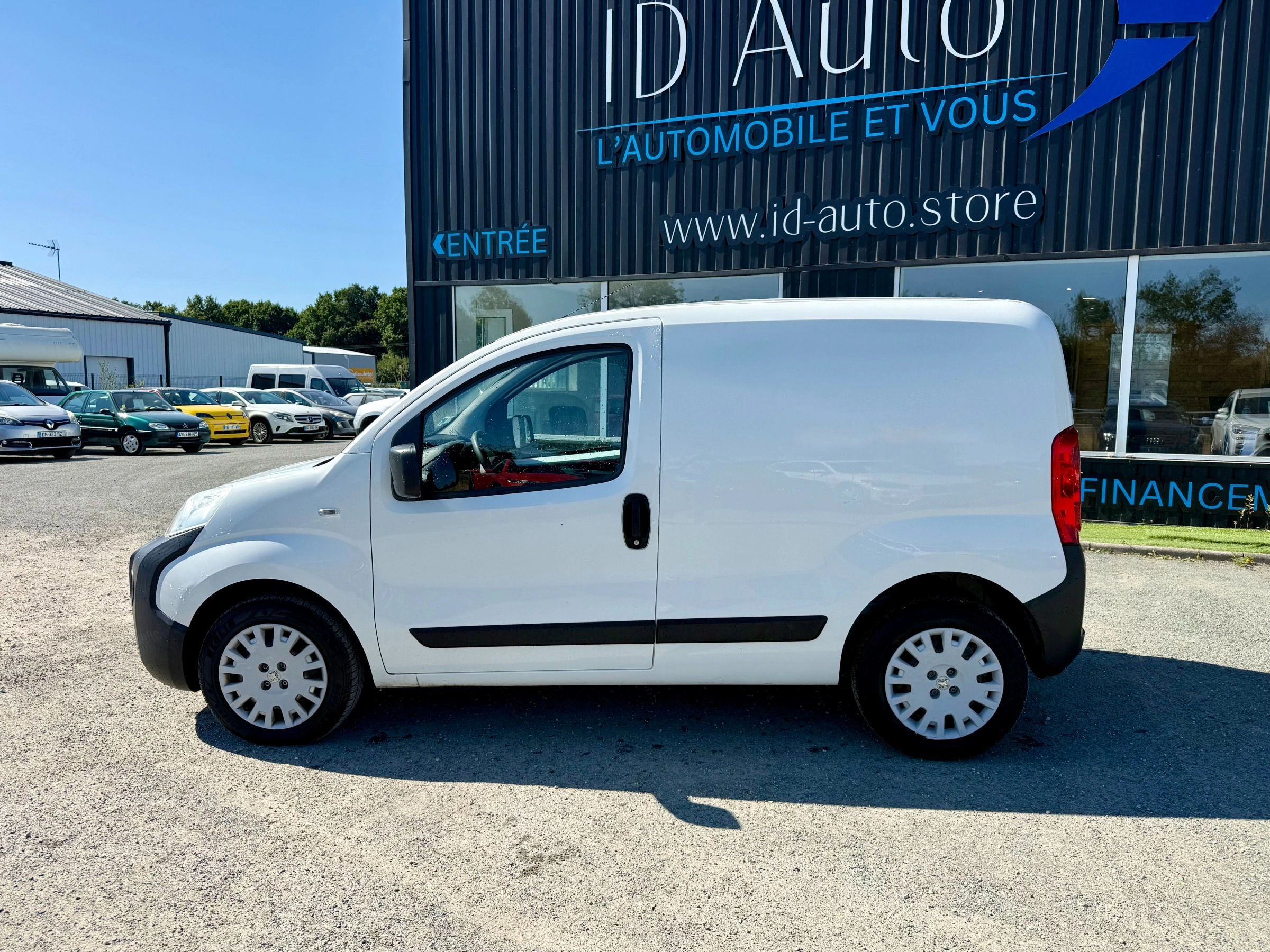 Peugeot Bipper FOURGON 1.3 HDI 75 - GARANTIE 12 MOIS — photo 2