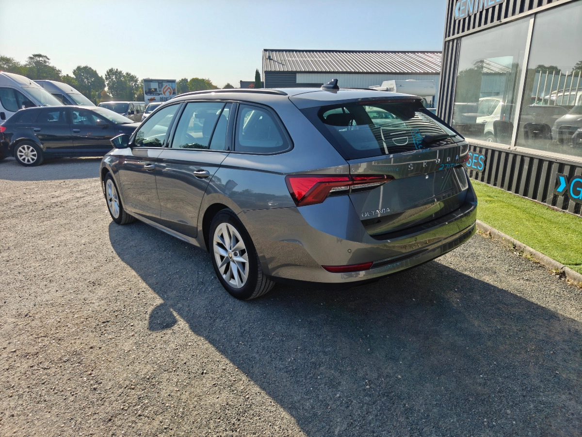 Skoda Octavia COMBI 2.0 TDI 150 AMBITION DSG TVA Récupérable - Garantie 12 mois COMBI 2.0 TDI 150 AMBITION 4X2 DSG BVA — photo 3