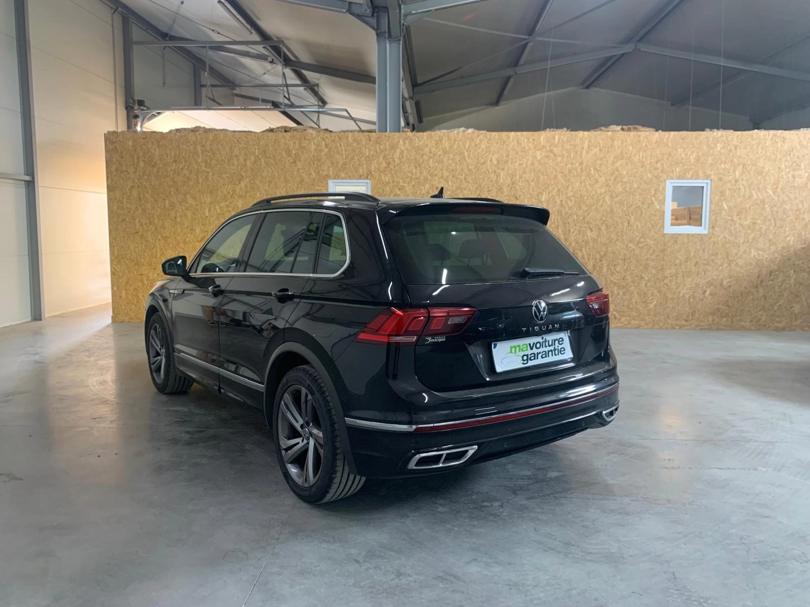 Volkswagen Tiguan 2.0 TDI 150 R-LINE DSG BVA - Garantie 12 mois — photo 3