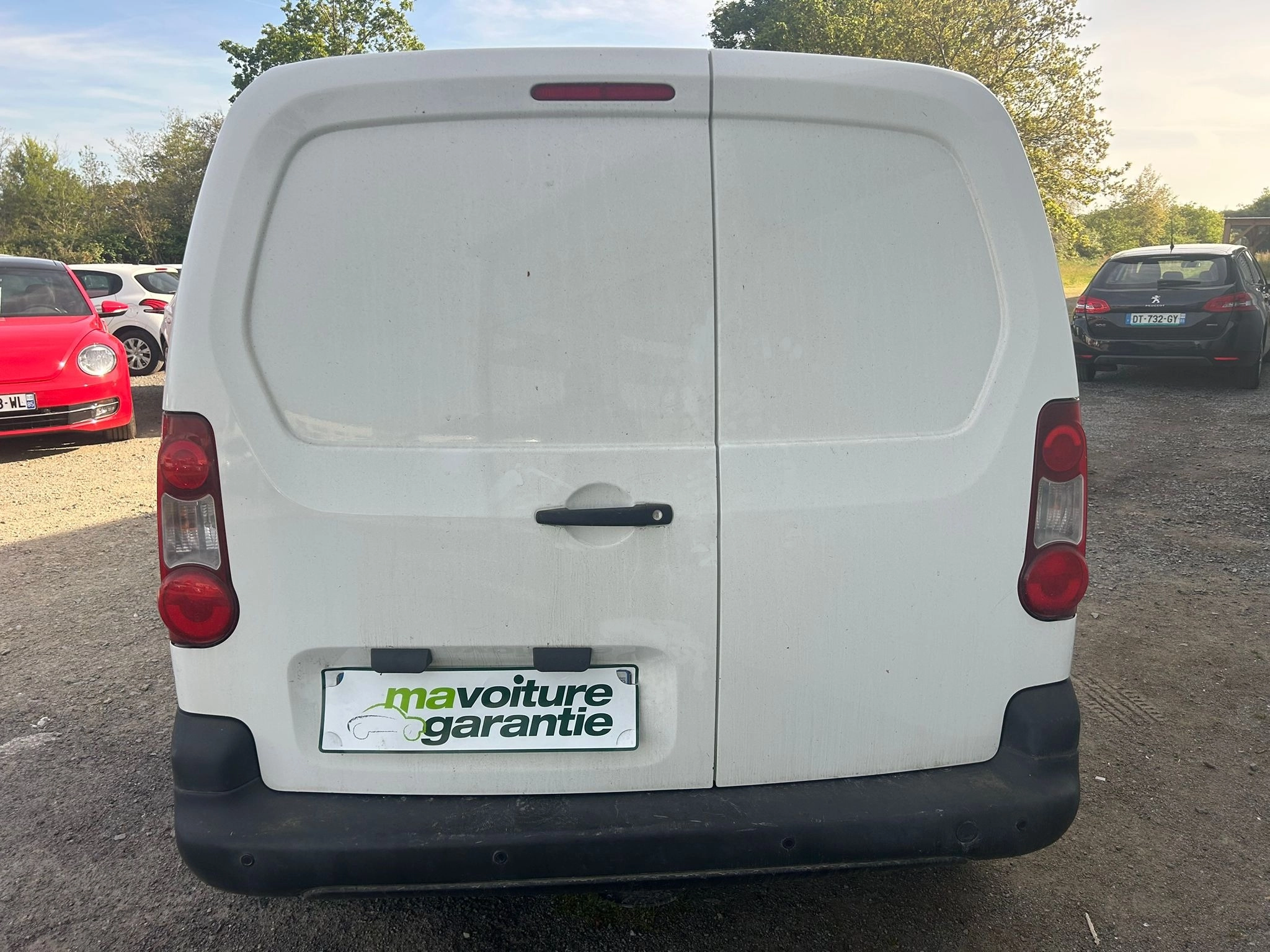 Peugeot Partner Vu FOURGON 1.6 BLUEHDI 100 L1 M PREMIUM - GARANTIE 12 MOIS — photo 4