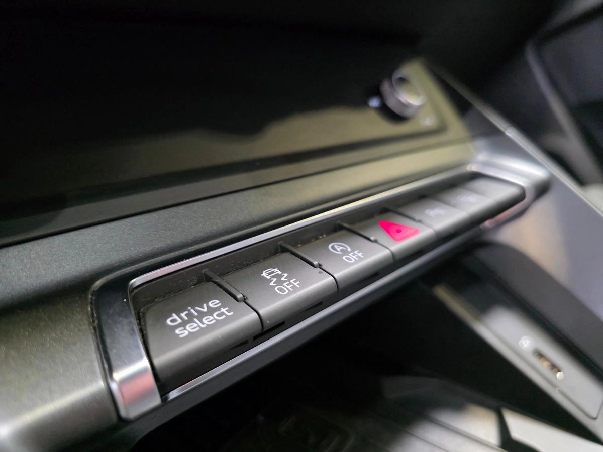 Audi Q3 1.5 35 TFSI 150 S-LINE