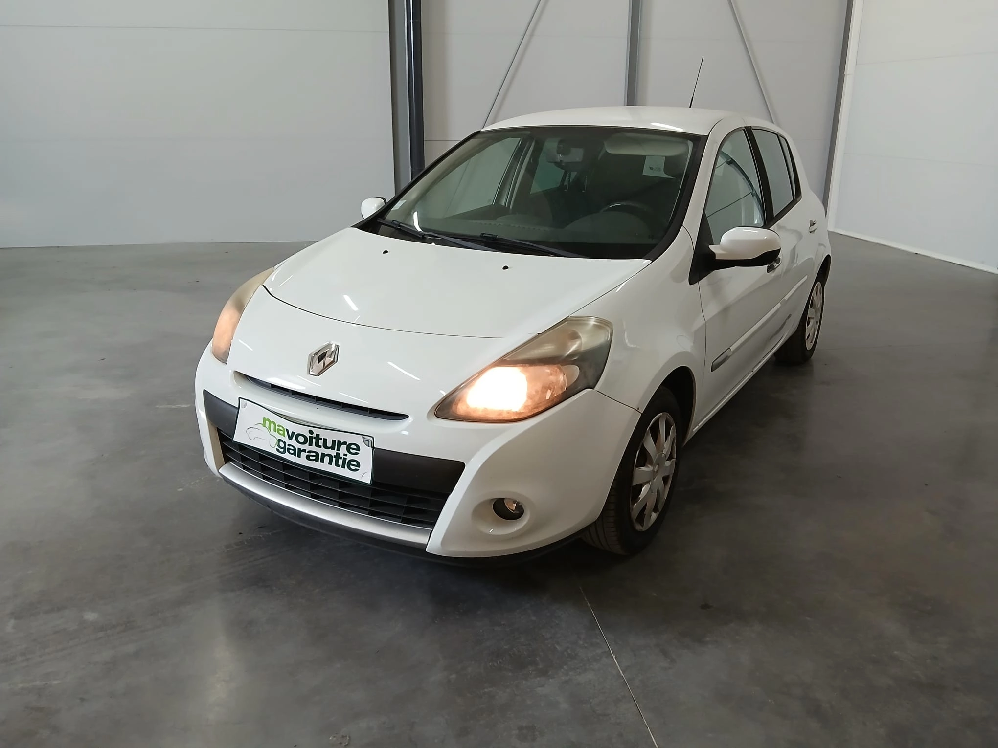 Renault Clio Garantie 12 mois 3 phase 2 1.5dCi 85ch