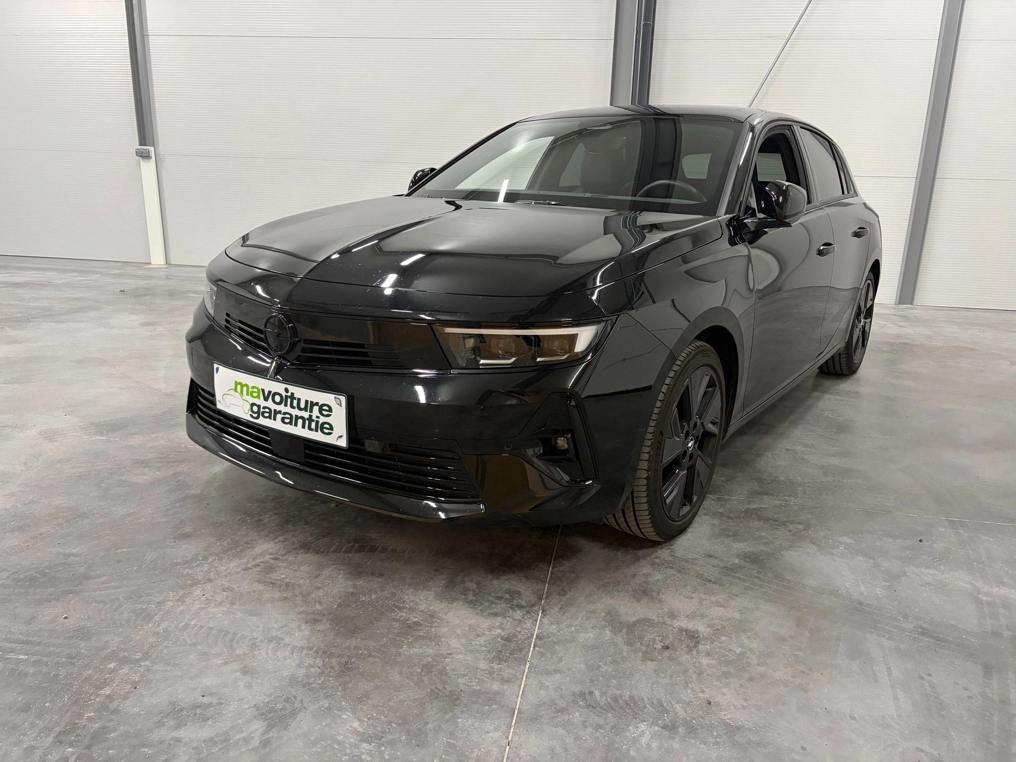 Voiture d'occasion Opel Astra-e en Vendée chez IDE AUTO