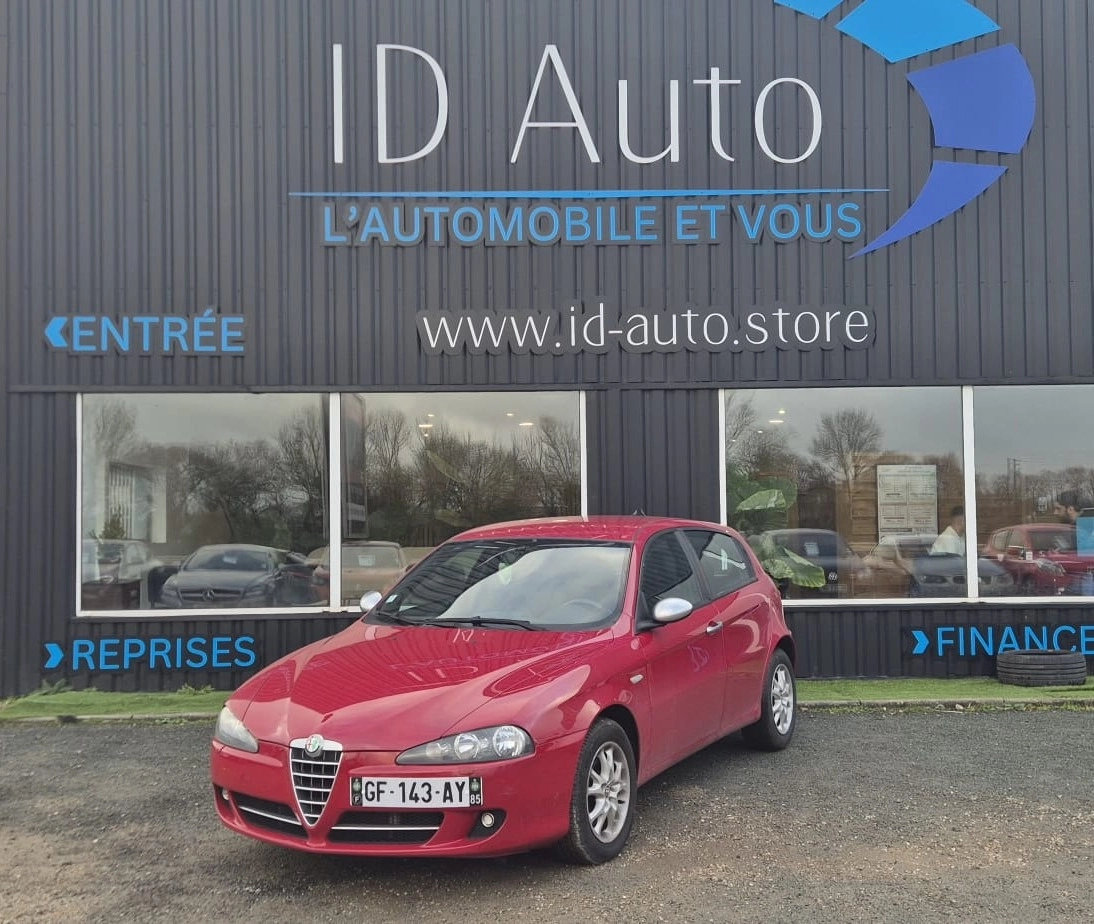 Voiture d'occasion Alfa Romeo 147 en Vendée chez IDE AUTO