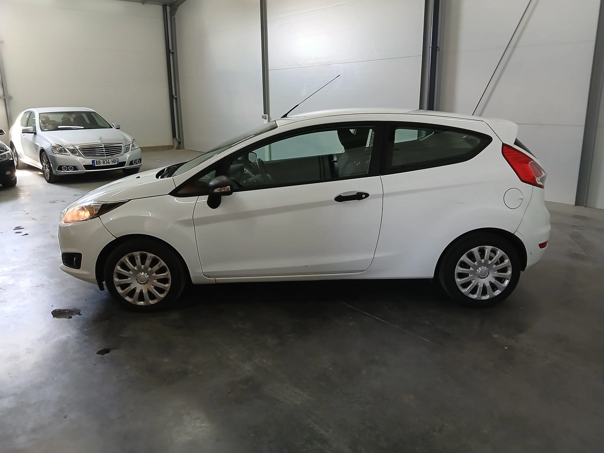 Ford Fiesta AFFAIRES 1.5 TDCI 75 - Garantie 12 mois — photo 2