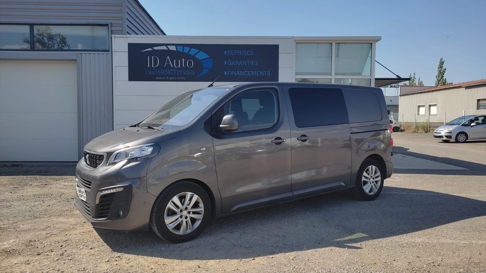 Peugeot Expert Vu CABINE APPROFONDIE FIXE 2.0 BLUEHDI 180 M PACK ASPHALT EAT BVA START-STOP CABINE APPROFONDIE FIXE 2.0 BLUEHDI 180 L2 PACK ASPHALT EAT BVA START-STOP