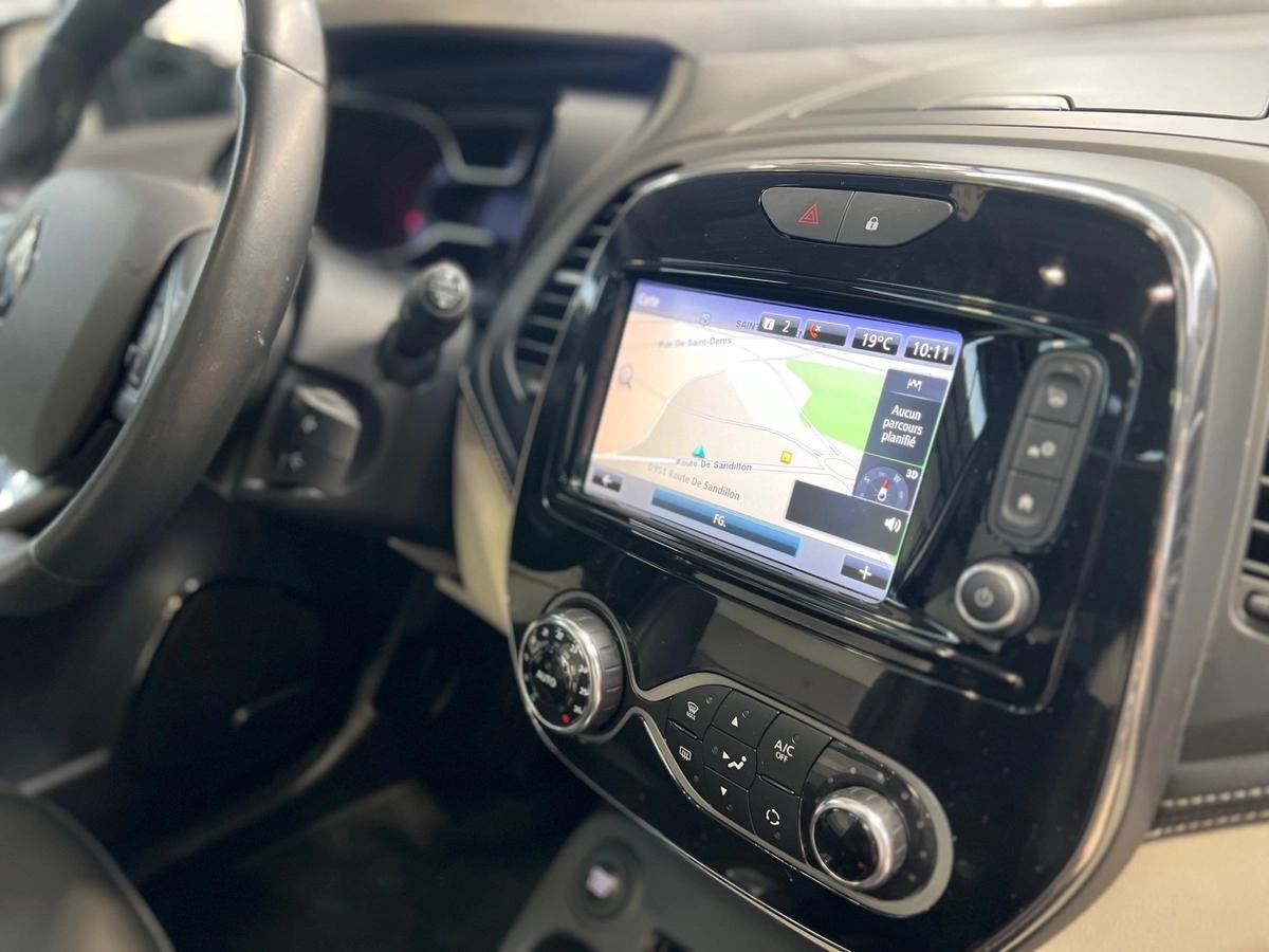 Renault Captur (2) 1.3 TCE 150 FAP INITIALE PARIS EDC