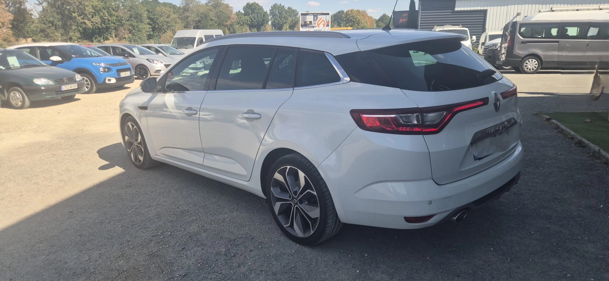 Renault Megane 1.6 DCI 130 GT line GARANTIE 12 mois 1.6 DCI 130 ENERGY ZEN — photo 4