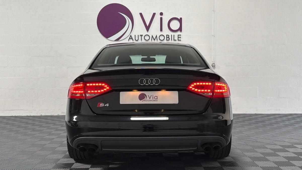 Audi S4