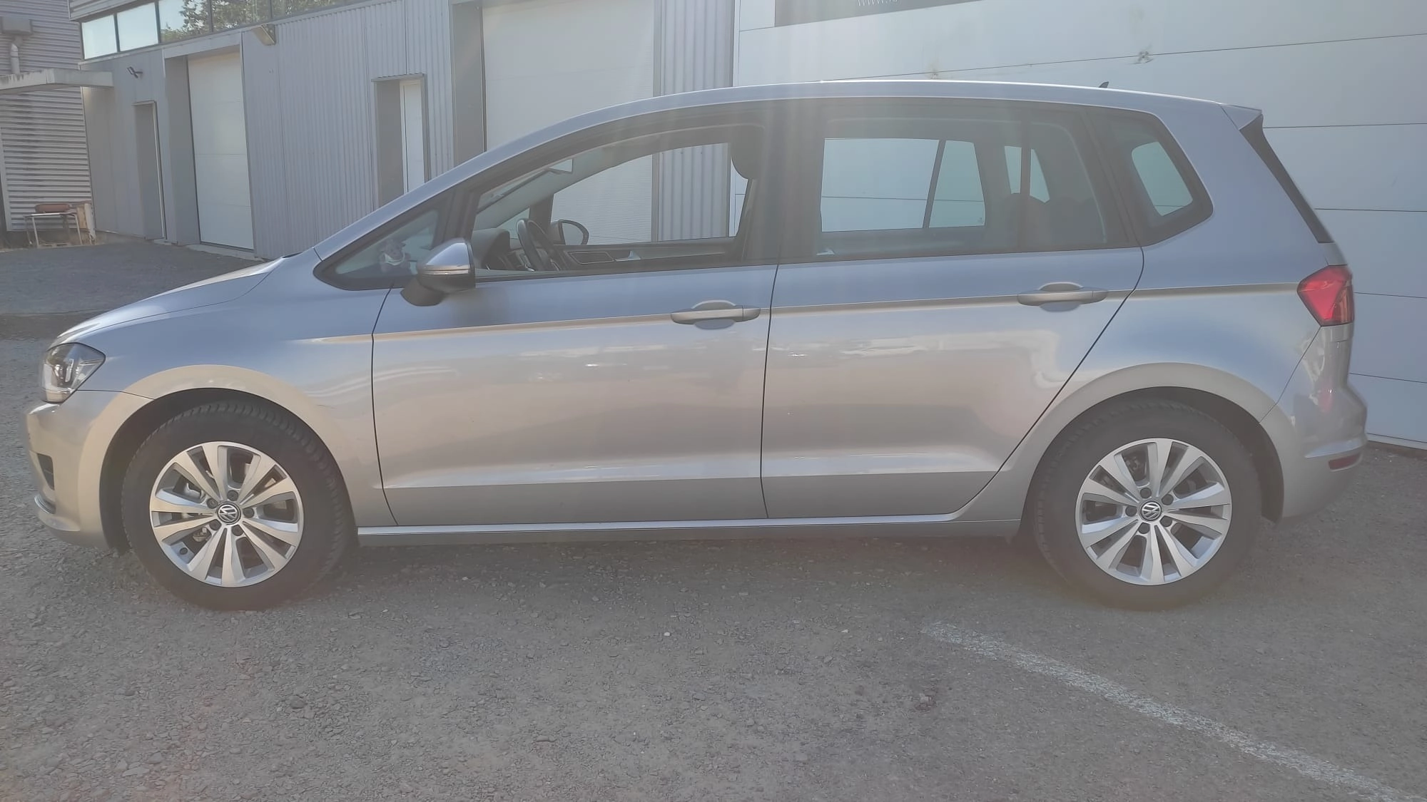 Volkswagen Golf Sportsvan 1.6 TDI 110 BLUEMOTION CONFORT LINE BUSINESS GARANTIE 12 MOIS — photo 2