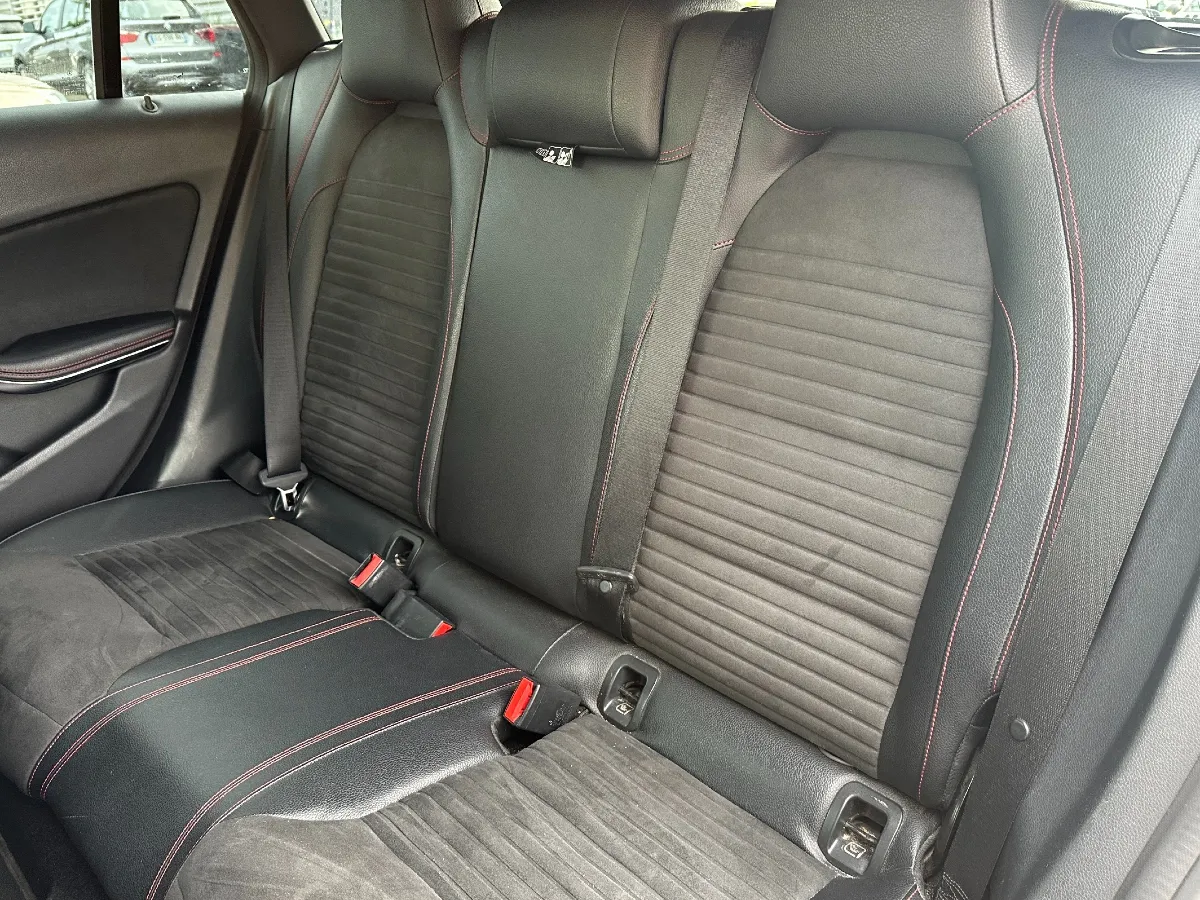 Mercedes Classe Cla - photo 17