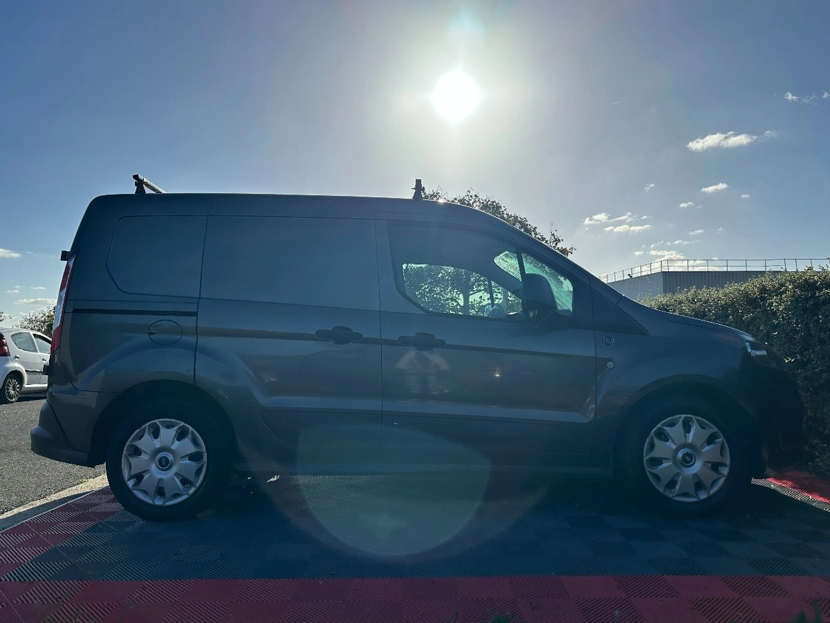 Ford Transit Connect - photo 10