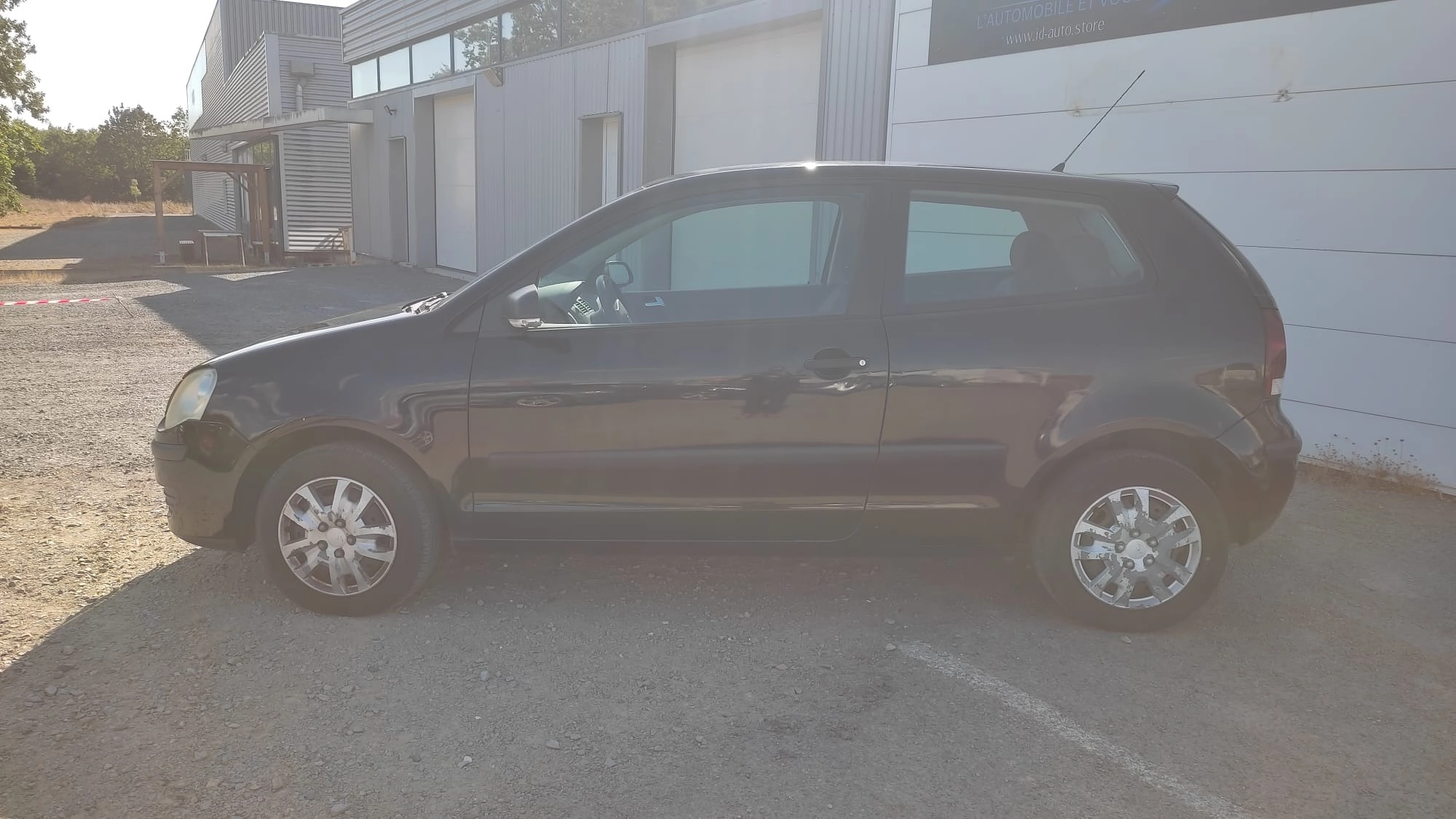 Volkswagen Polo 1.4 TDI 70 CONCEPT GARANTIE 12 MOIS — photo 2