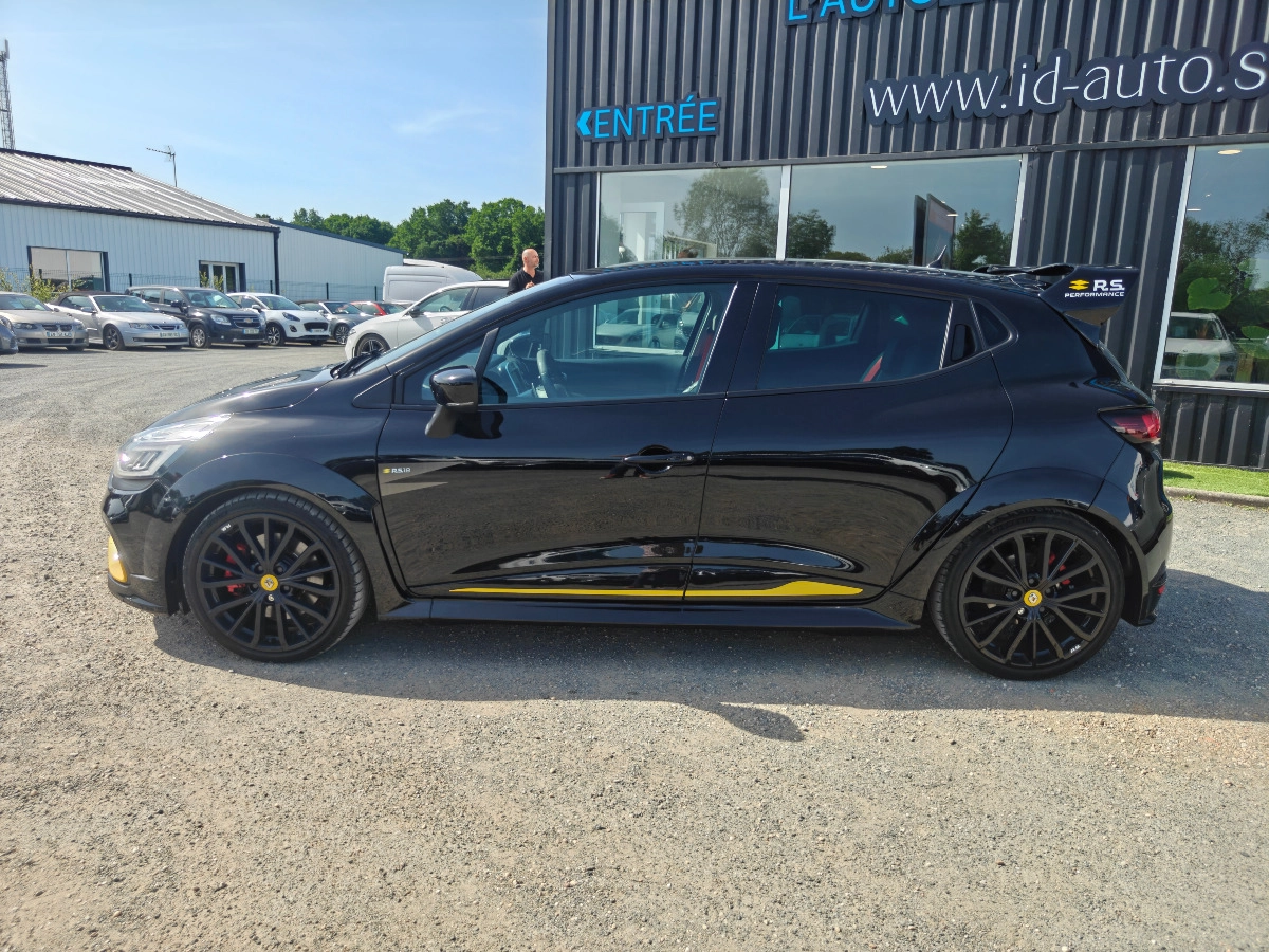 Renault Clio 1.6 TCE 220 RS TROPHY NAV EDC BVA — photo 2