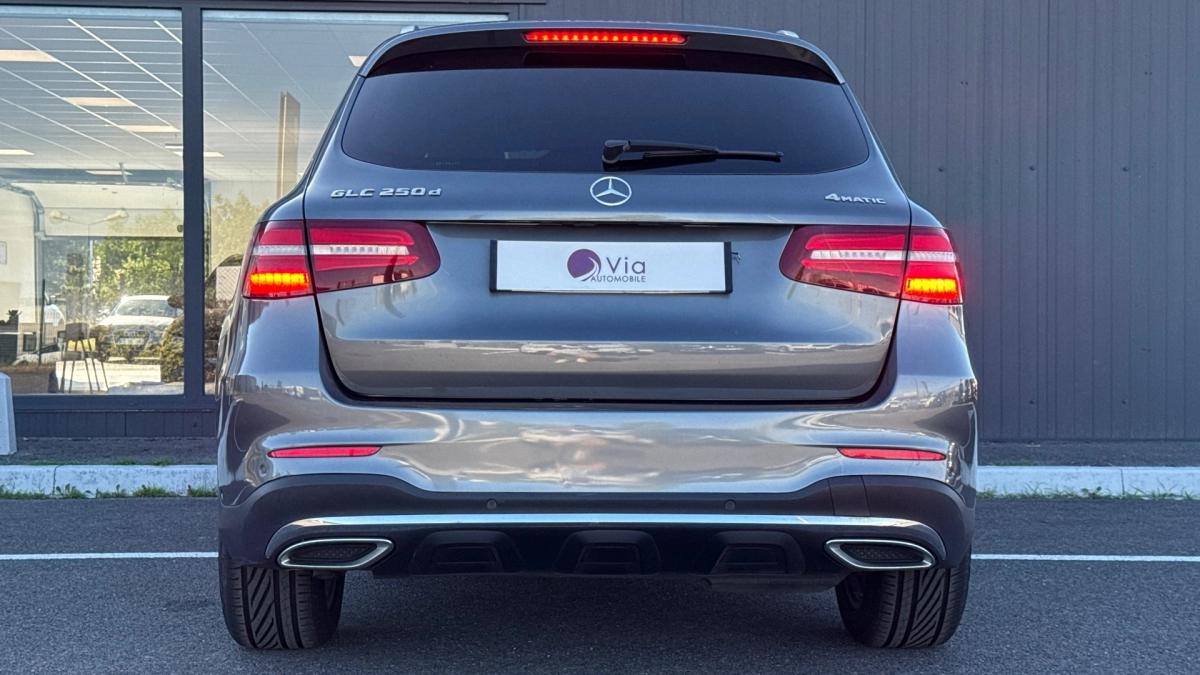 Mercedes GLC