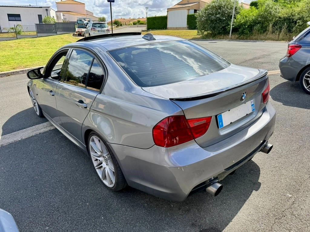 Bmw Serie 3 COUPE 3.0 335 D 285 BVA — photo 3