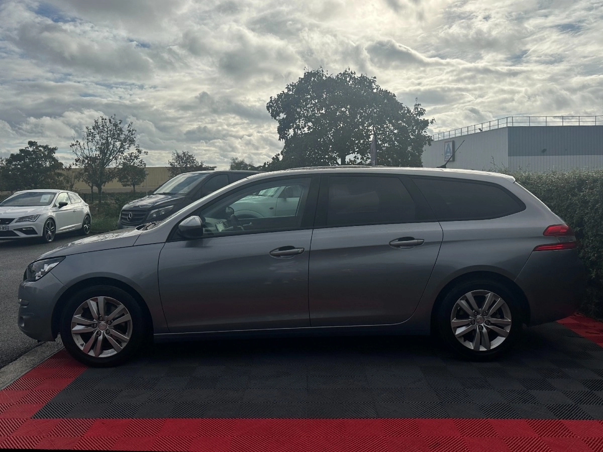 Peugeot 308 - photo 7