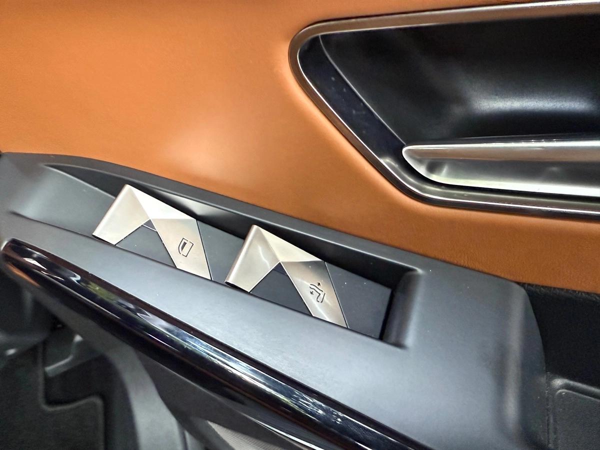 Ds Automobiles Ds 7 Crossback 