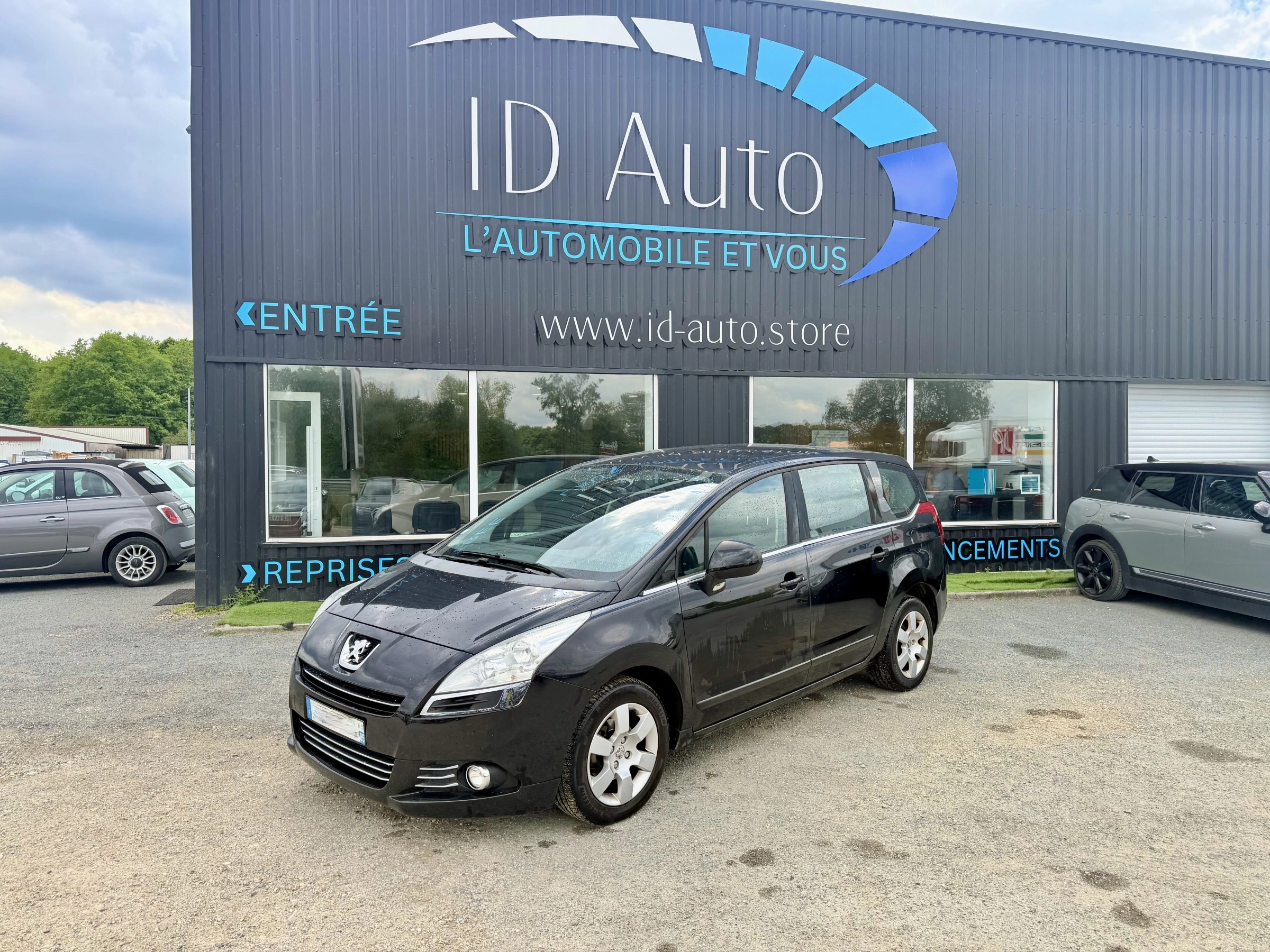 Peugeot 5008 GENERATION-I 1.6 HDI 110 ALLURE