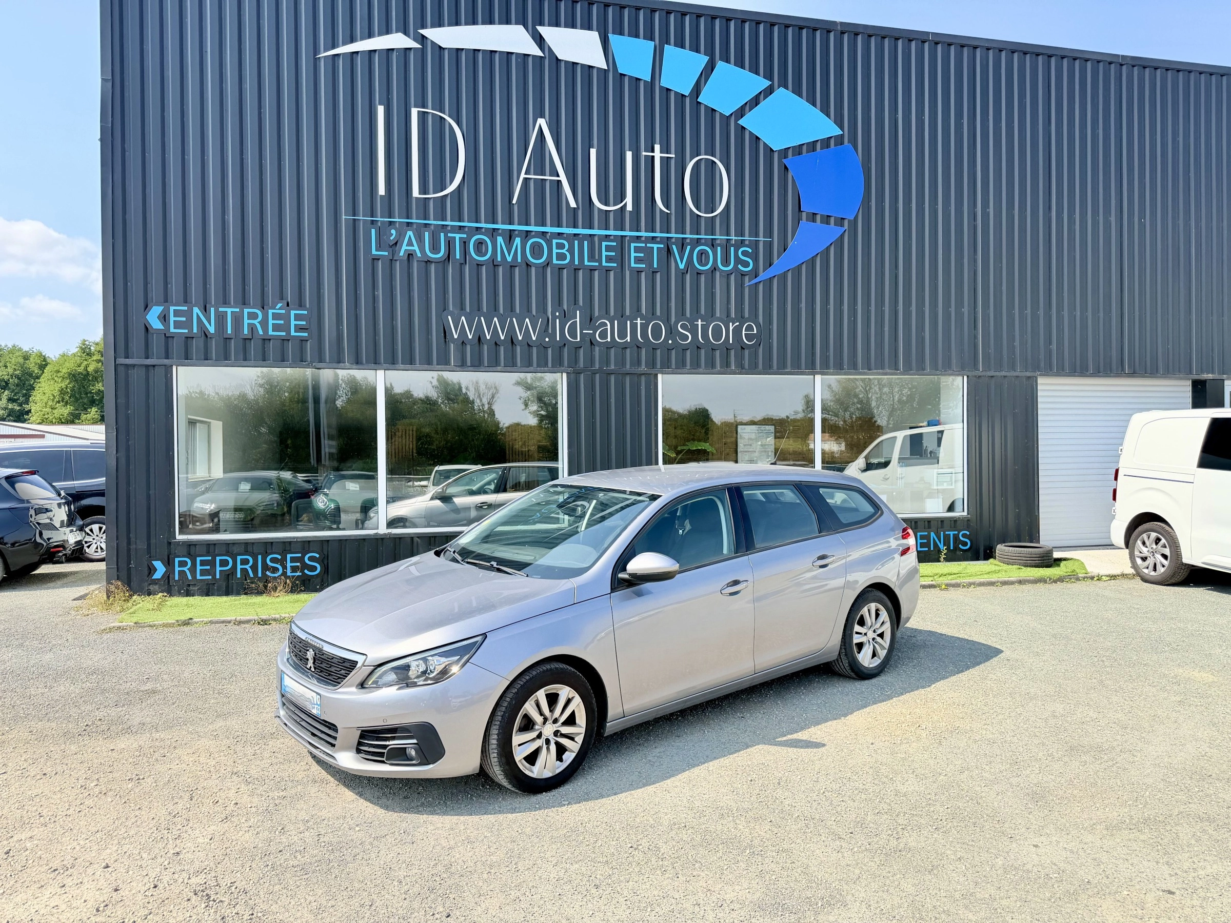 Peugeot 308 GENERATION-II SW 1.5 BLUEHDI 130 ACTIVE BUSINESS EAT BVA START-STOP