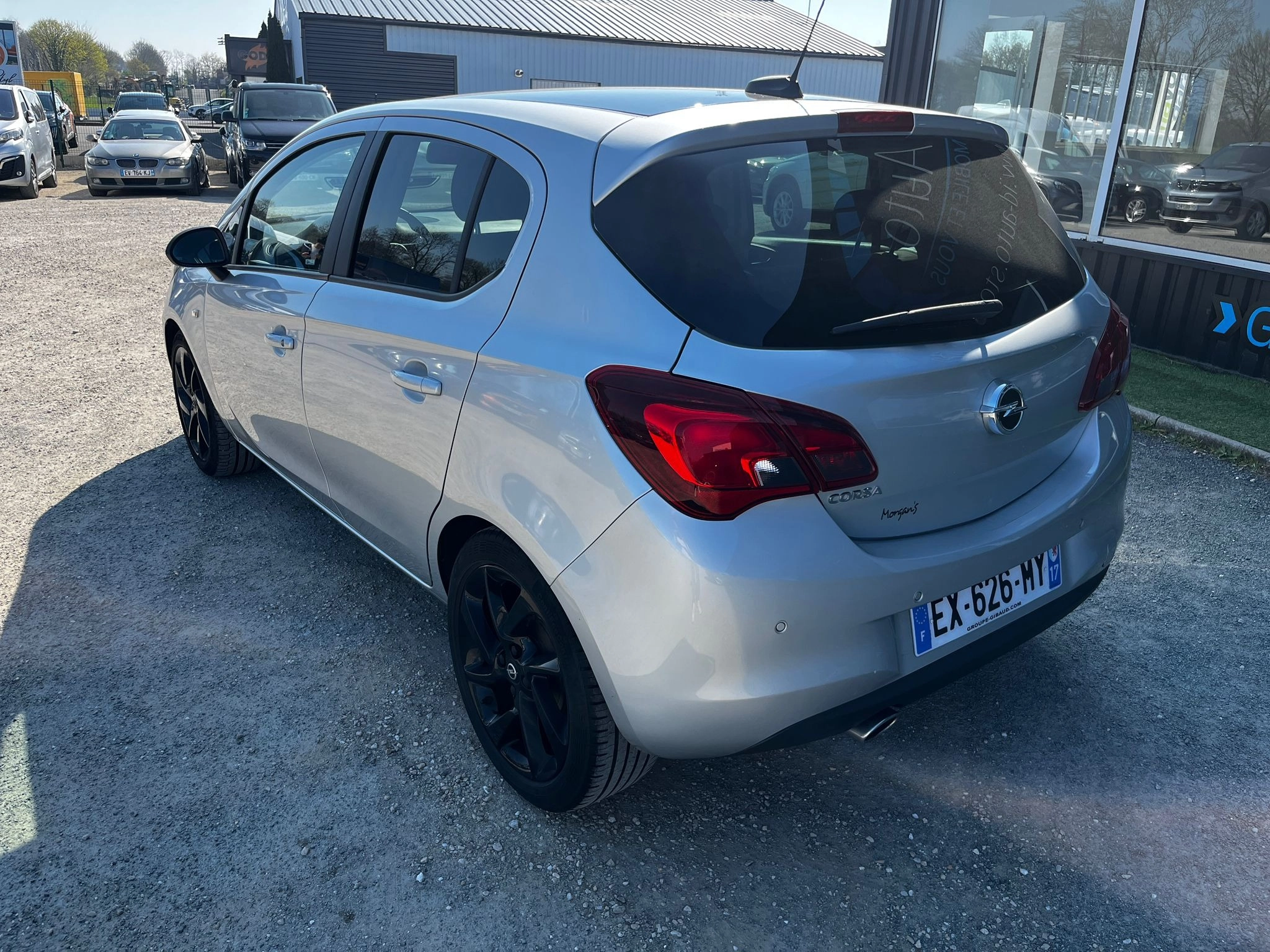 Opel Corsa 1.4 90 BLACK EDITION GARANTIE 12 MOIS 1.4 90 BLACK EDITION START-STOP — photo 3
