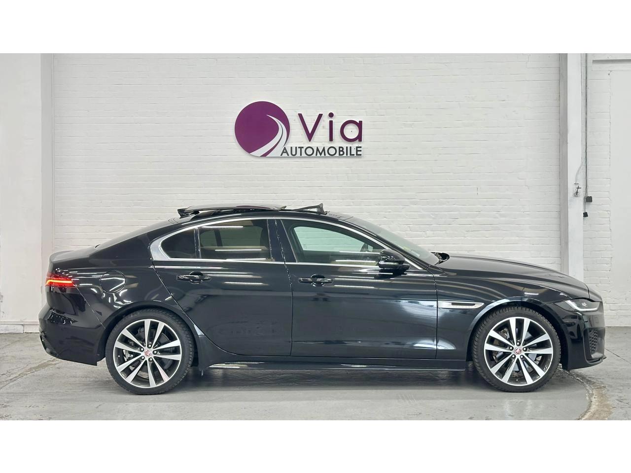 Jaguar Xe