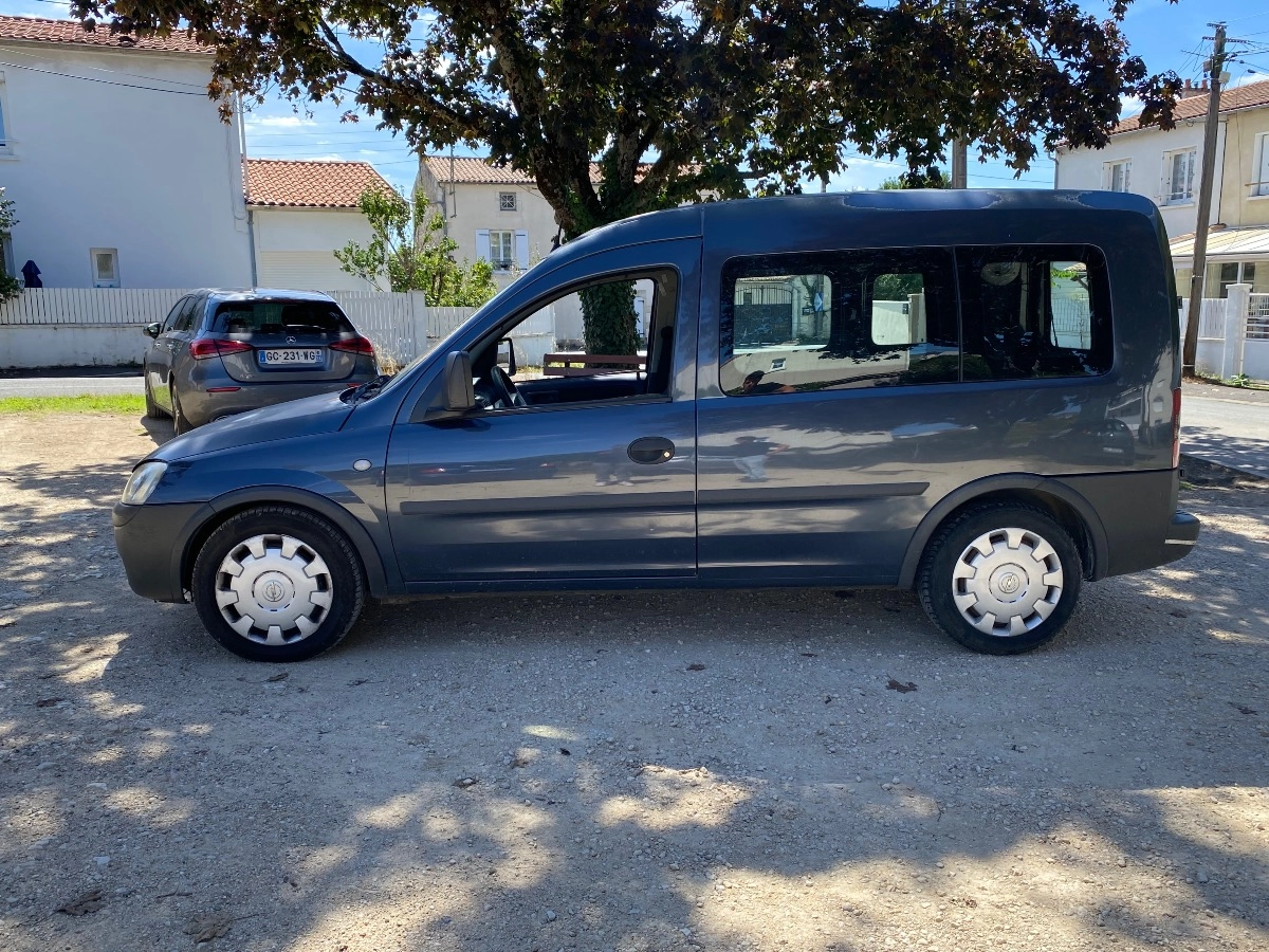 Opel Combo Vu 1.3 CDTI 75 Chaine De Distribution Garantie 12Mois FOURGON 1.3 CDTI 75 — photo 2