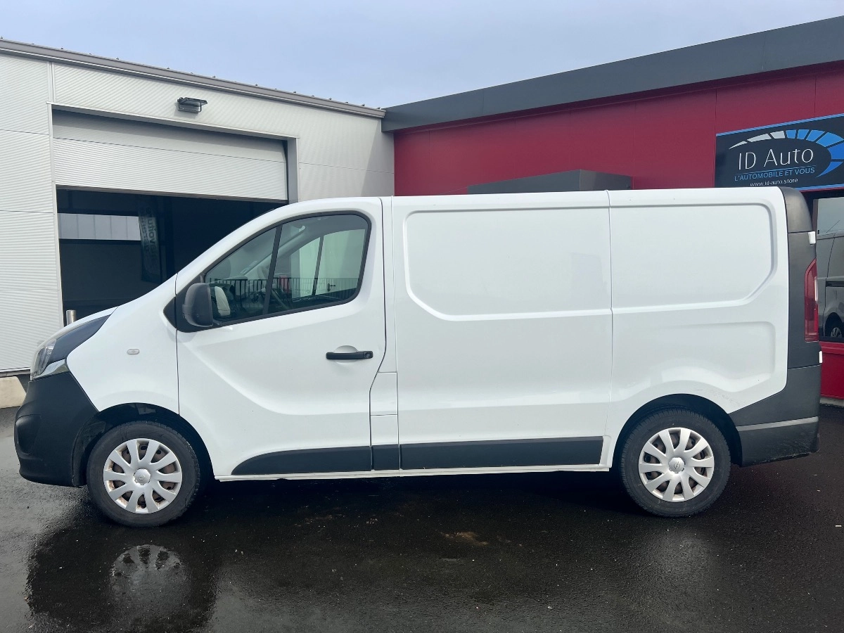 Opel Vivaro Vu FOURGON 1.6 CDTI 120 L1H1 COURT PC-TN F2700 PACK PLUS CLIM — photo 2