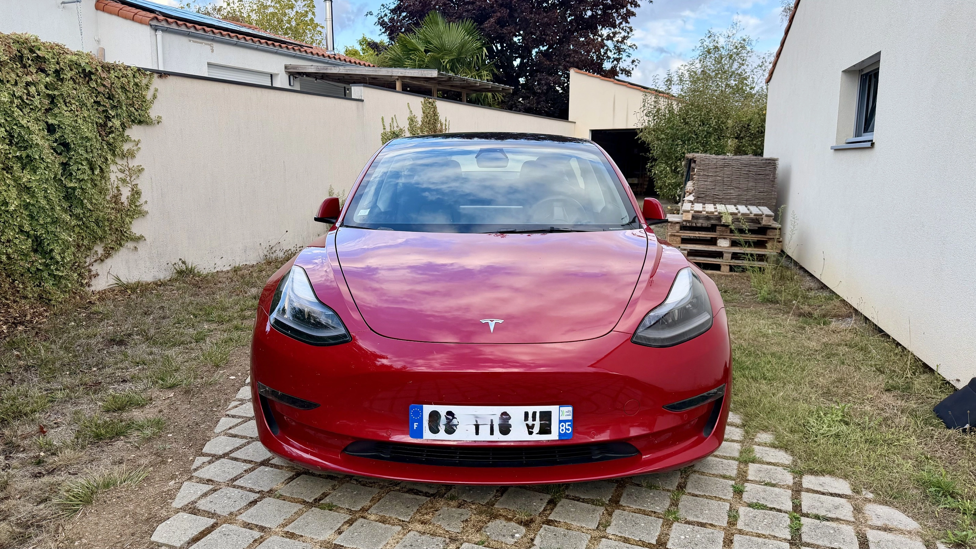 Tesla Model-3 Grande Autonomie 4WD / Garantie 12 mois ELECTRIC 440 82KWH GRANDE-AUTONOMIE 4WD DUAL-MOTOR BVA — photo 2