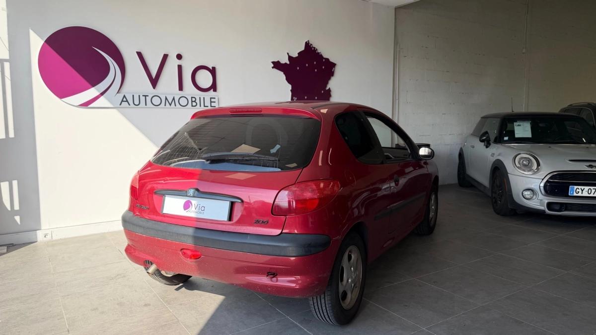 Peugeot 206