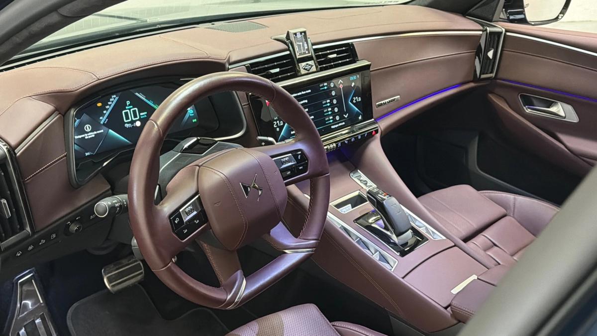 Ds Automobiles DS9