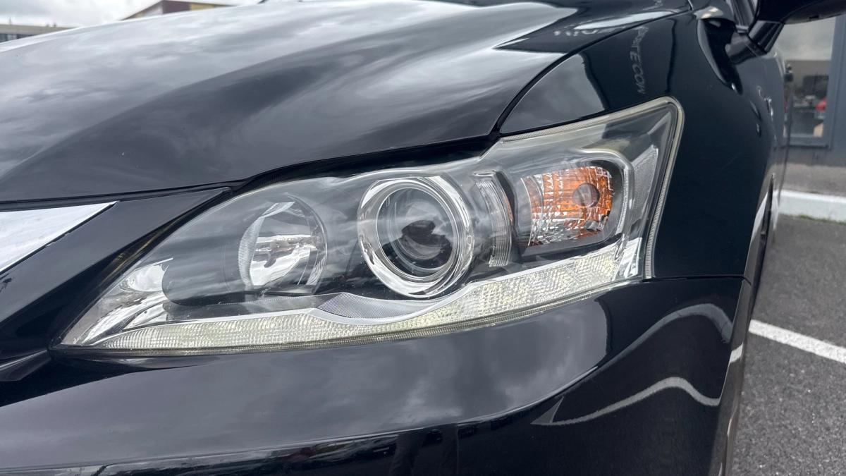 Lexus CT200H