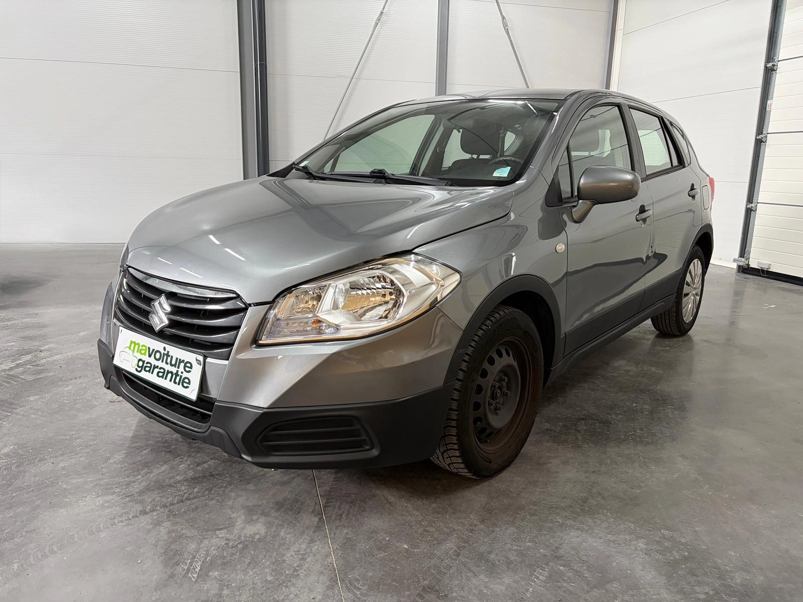 Suzuki Sx-4 S-cross 1.6 DDIS 120 STYLE - Garantie 12 mois mois 1.6 DDIS 120 STYLE 2WD