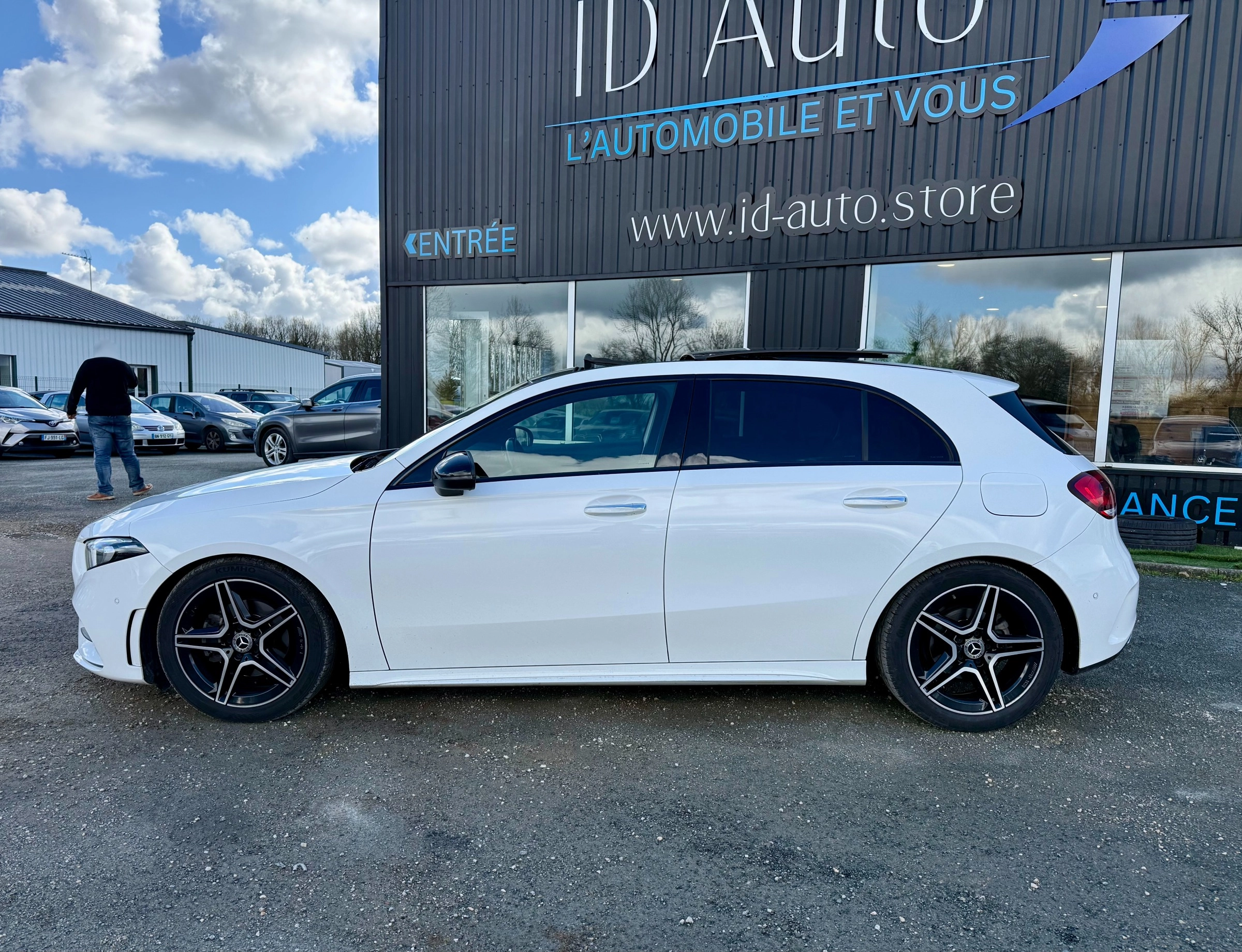 Mercedes Classe A 2.0 200 D 150 AMG LINE 8G-DCT Garantie 12 Mois 2.0 200 D 150 AMG LINE 8G-DCT BVA — photo 2
